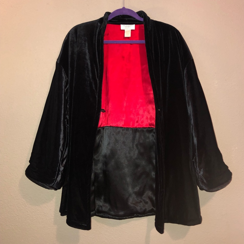 Vintage Victoria’s Secret Black Velvet Kimono